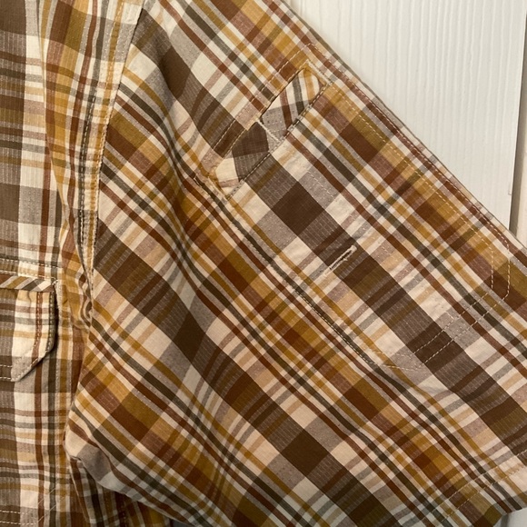 Carhartt Plaid Button Up Short Sleeve Shirt - Picture 7 of 10